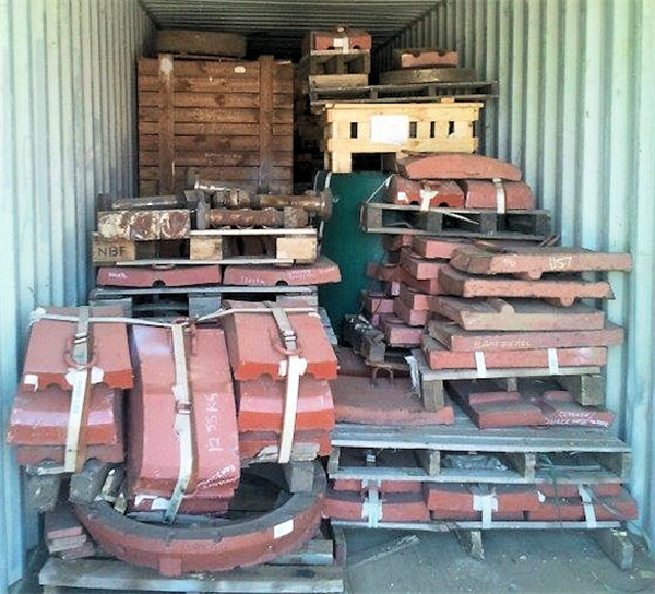 Lot Of Spare Parts For Allis Chalmers Mk-i 54" X 74" Gyratory Crusher)
